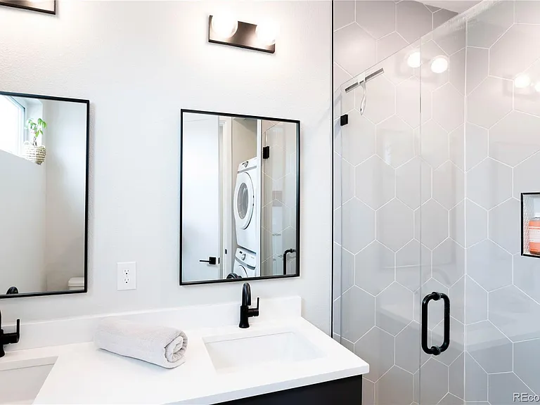635 Inca St #4 — Photo 10