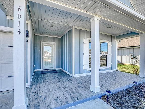 4th image of 6014 Forest Bay Ave