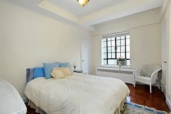 Sold by Douglas Elliman | media 12