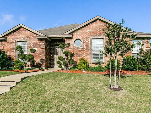 4th image of 1305 Beeblossom Dr