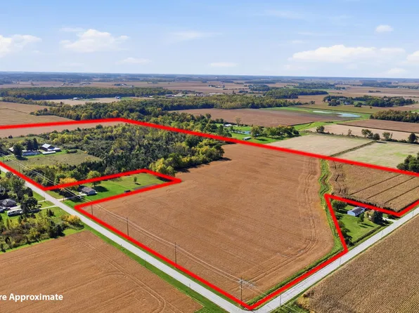 19707 Lemoyne Rd, Luckey, OH 43443