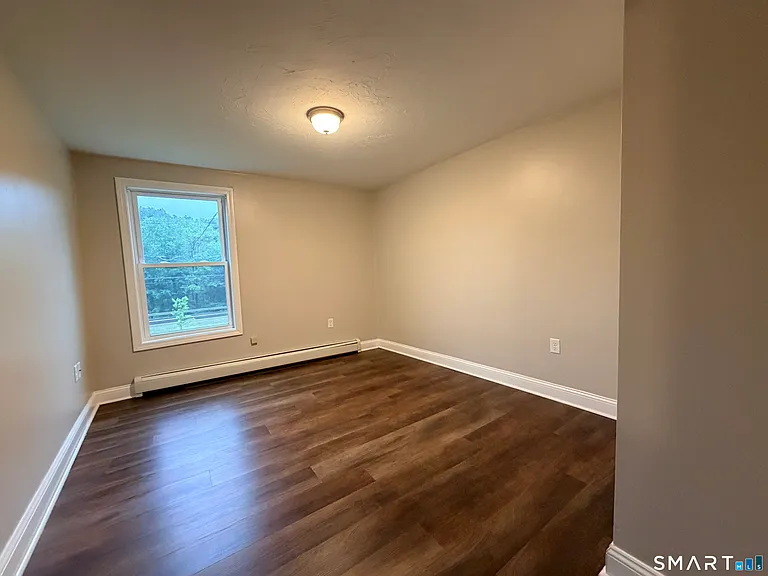 415 School St — Photo 9
