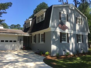 118 Whitfield Ave, Livingston, AL 35470