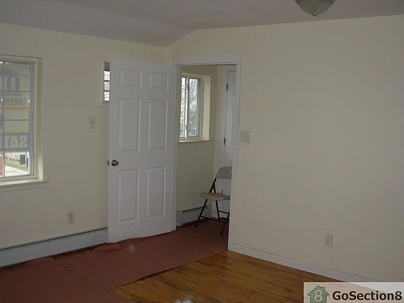 2nd image of 615 Beach 66th St #1