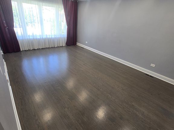 4th image of 4721 N Newland Ave