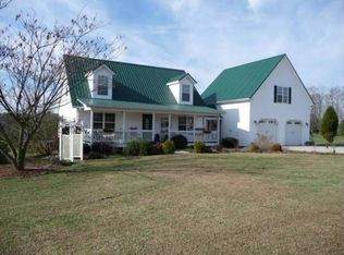 906 Shoal Rd, Lincolnton, NC 28092