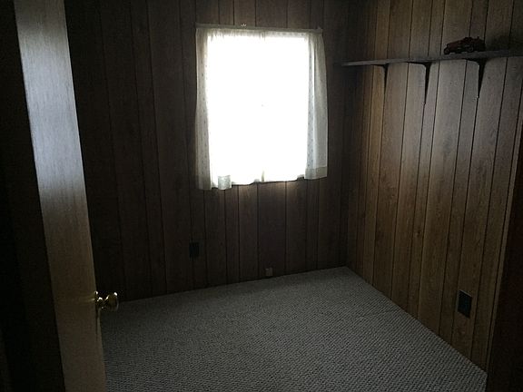 3rd image of 8718 S Old Elm Ln
