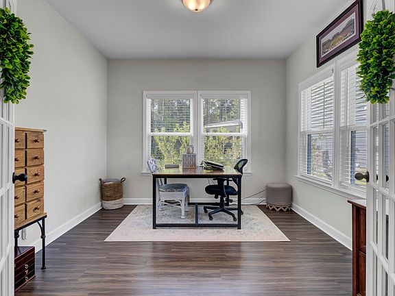 5th image of 1389 Thin Pine Dr