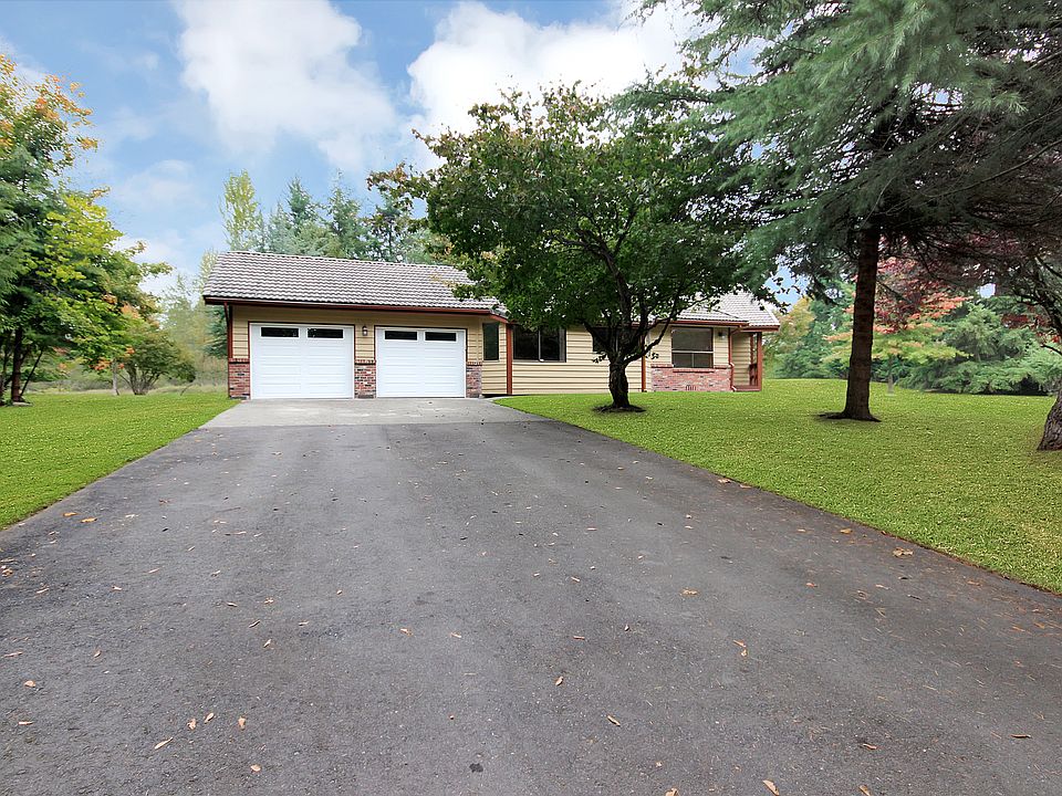 1st image of 23916 Country Dr E