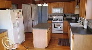 3rd image of 2324 Lorraina Ln