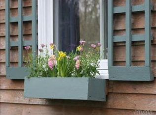 415 Rachels Rd, Mattituck, NY 11952