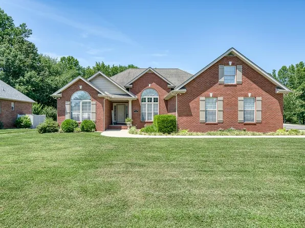 310 Taylor Cir, Cookeville, TN 38506