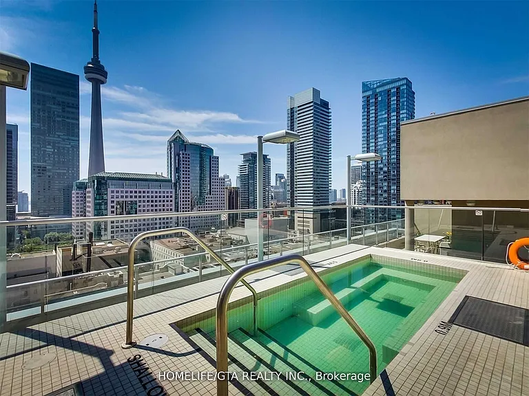 126 Simcoe St #307 — Photo 31