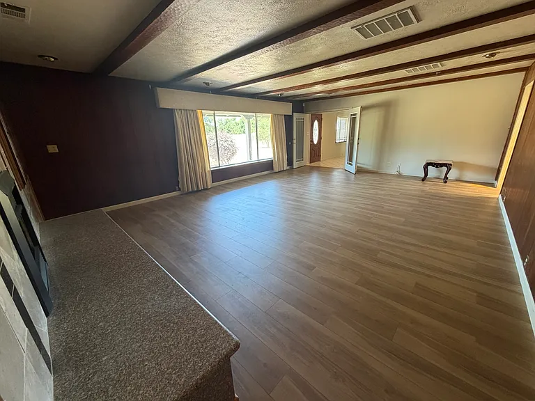 25212 N Cherokee Ln — Photo 7