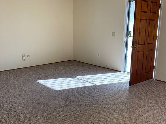 5th image of 445 Blackshaw Ln #441