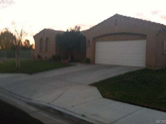 2nd image of 654 Sunnyside Blvd