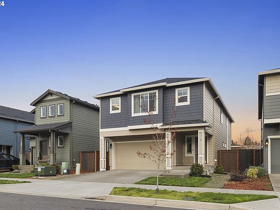 2nd image of 561 NE 138th Pl