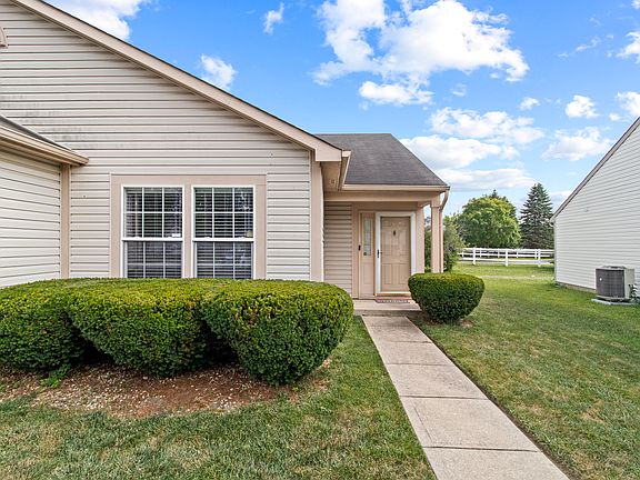 4th image of 10941 Snowdrop Way