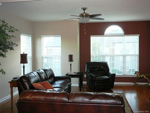 3rd image of 9224 Oban Passage Dr #38