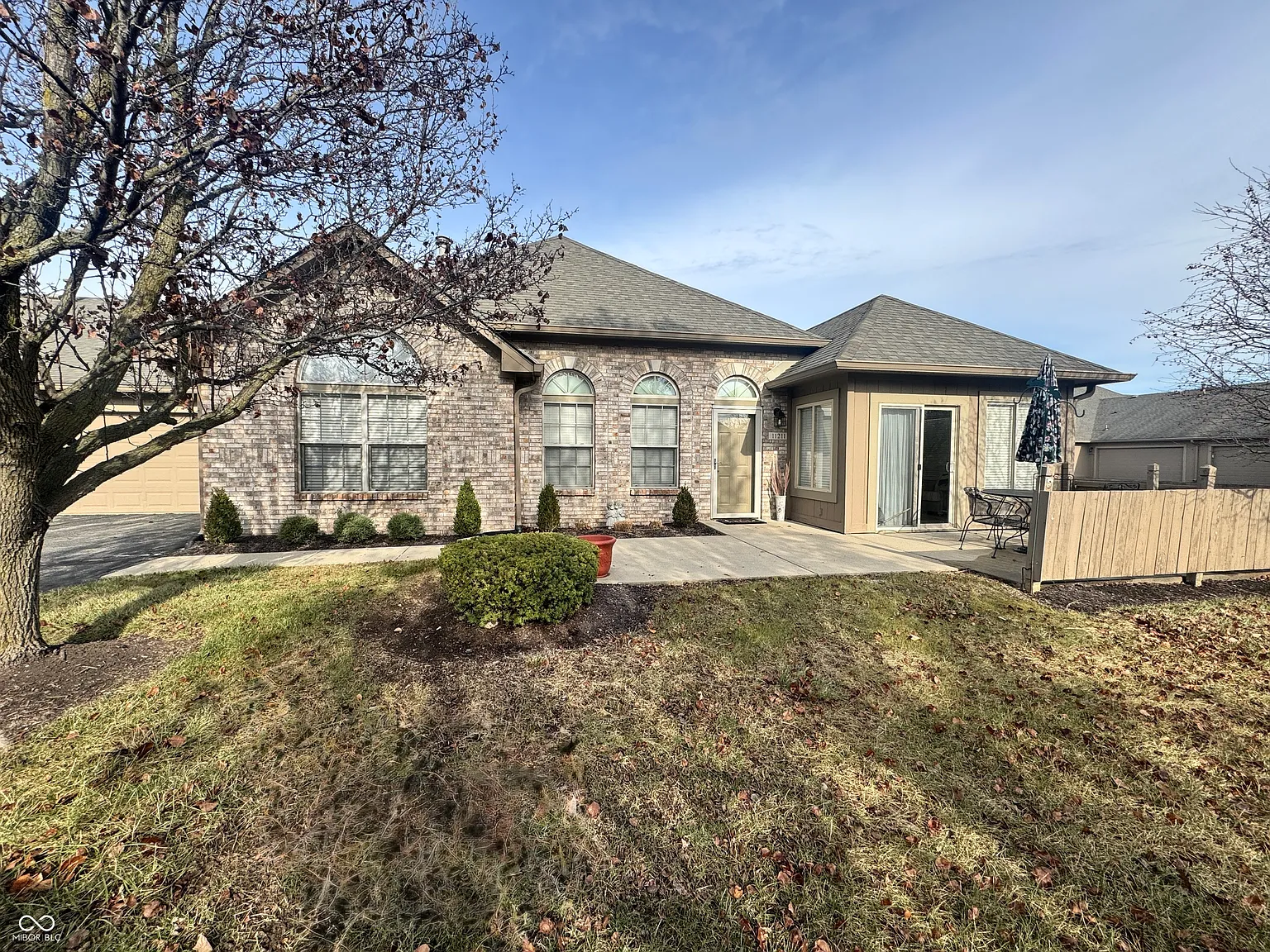 11211 Courtyard Way photo 1