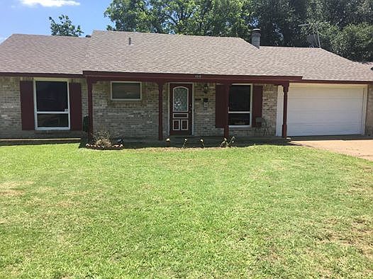 1st image of 1010 Westbrook Dr