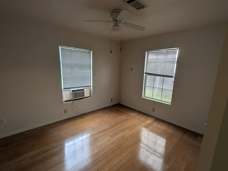 5334 Hidalgo St — Photo 14