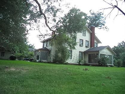 2nd image of 413 South St