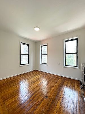 3rd image of 200 W 95th St #503
