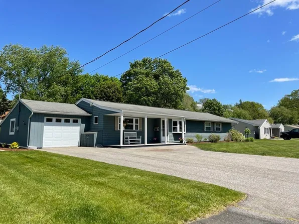 9 Massachusetts Ave, Danvers, MA 01923