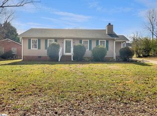 3 Timber Creek Ct, Taylors, SC 29687