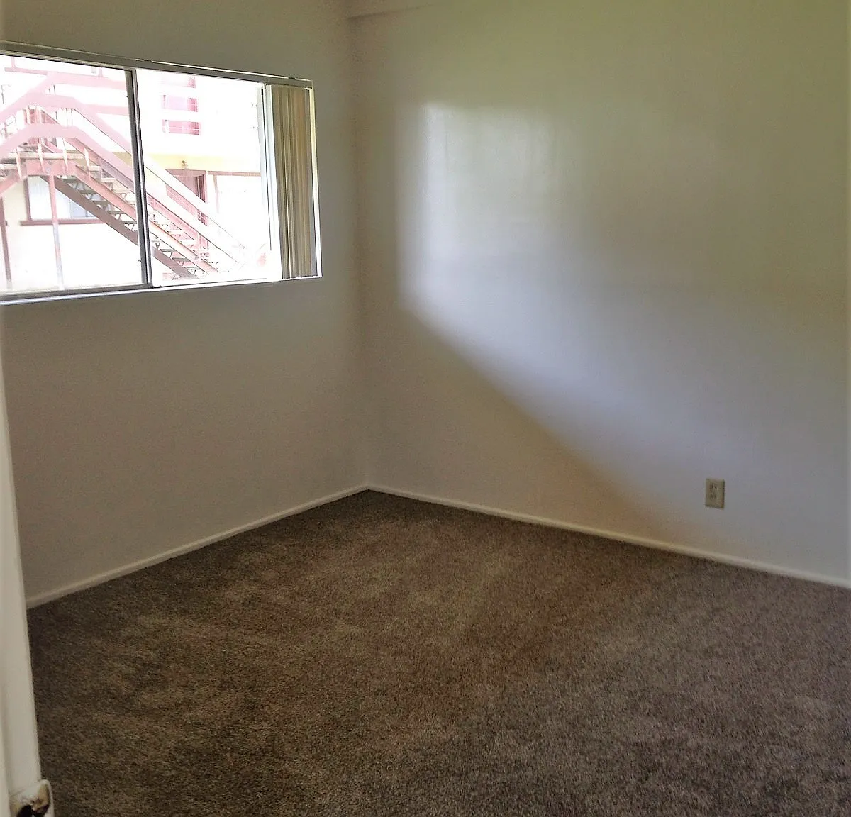 2 bed, 720 sqft, $1,595 — Photo 4