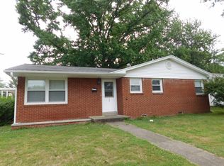 540 N Washington St, Olney, IL 62450