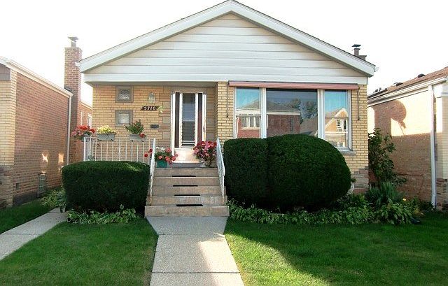 2nd image of 5710 S Meade Ave