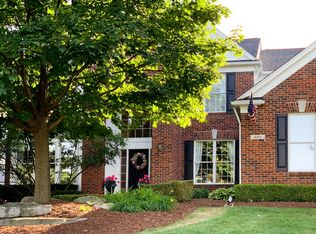 605 Wyngate Dr, Rochester, MI 48307