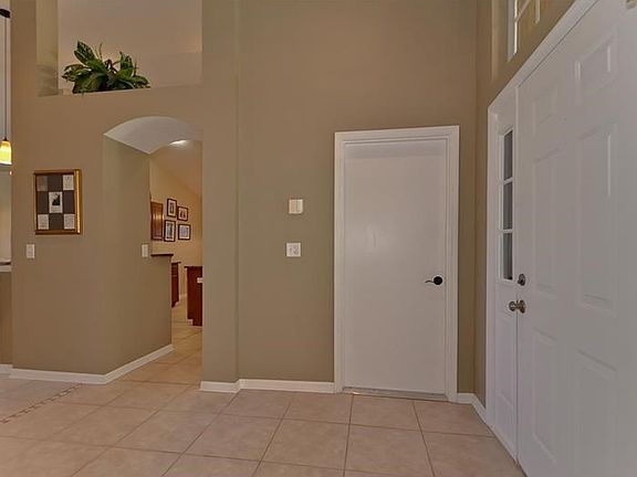 5th image of 12401 Glenfield Ave