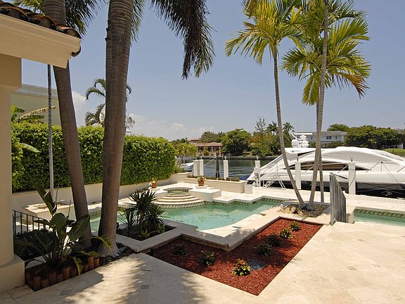 4th image of 21 Isla Bahia Dr