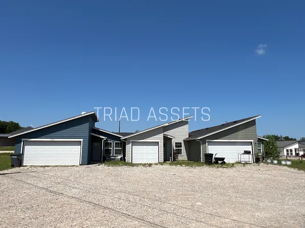 2220 J E Woody Rd, Springtown, TX 76082