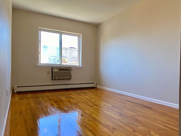 5th image of 4226 163rd St Floor 2