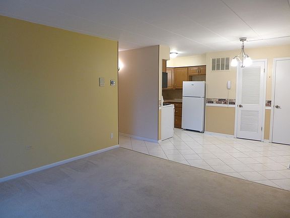 2nd image of 10800 S Kilpatrick Ave #104