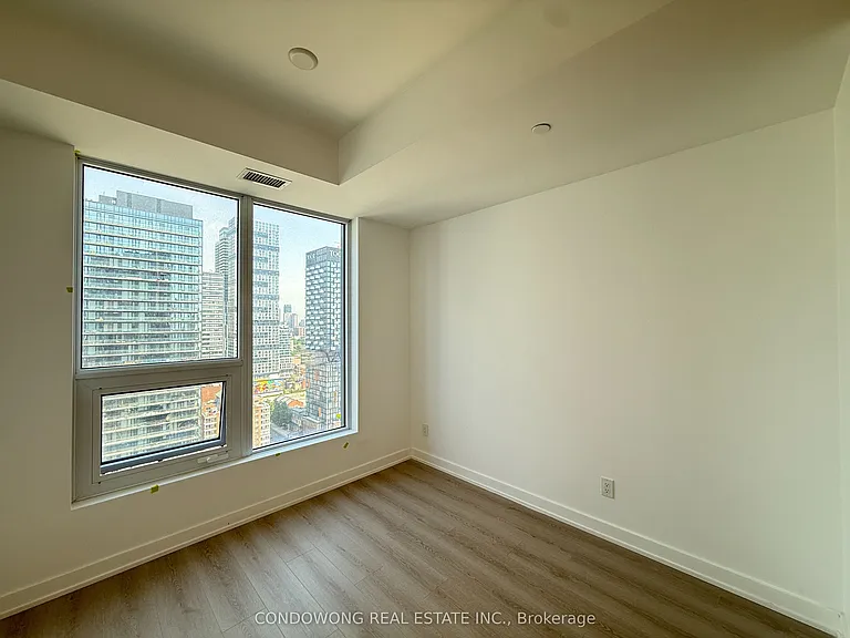 100 Queen St E #2711 — Photo 3