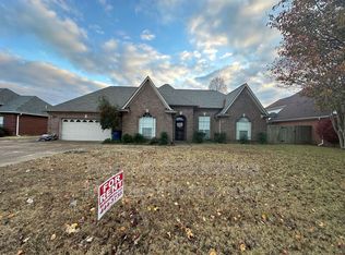 7161 Lauren Ln, Olive Branch, MS 38654