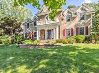 22 Colchester Rd, New Providence, NJ 07974