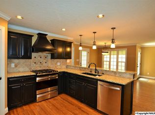 4497 Lister Ferry Rd, Rainbow City, AL 35906