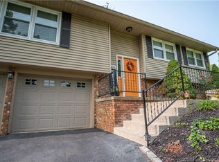 1416 Monroe Dr, Madison, IN 47250