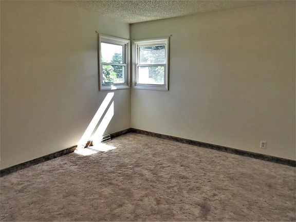 5th image of 3821 5th Ave N