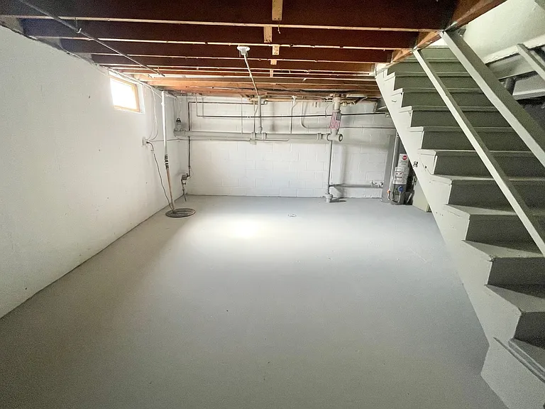 1721 E Roosevelt Rd #4 — Photo 18