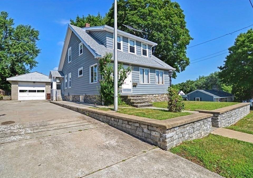 1st image of 41 Highland St