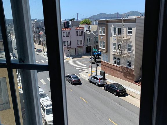 5th image of 1365 Chestnut St #9