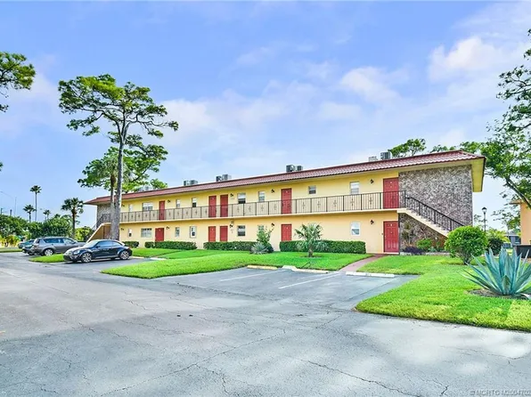1959 SW Palm City Rd APT D, Stuart, FL 34994