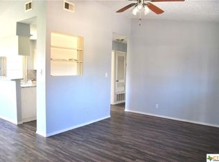 963 E Humphreys St #B, Seguin, TX 78155